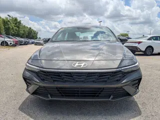 Hyundai ELANTRA 2025 SEL Sport 4dr Sedan