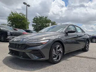 Hyundai ELANTRA 2025 SEL Sport 4dr Sedan