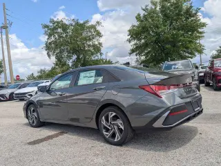 Hyundai ELANTRA 2025 SEL Sport 4dr Sedan