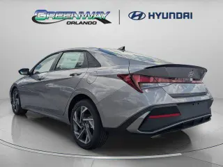 Hyundai ELANTRA 2025 SEL Sport 4dr Sedan