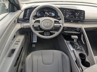 Hyundai ELANTRA 2025 SEL Sport 4dr Sedan