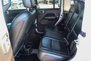 Jeep Wrangler Unlimited 2022 4x4 Sahara 4dr SUV