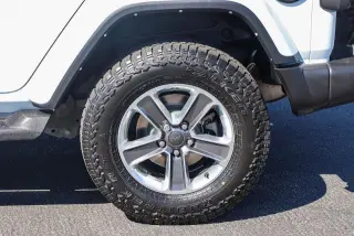 Jeep Wrangler Unlimited 2022 4x4 Sahara 4dr SUV