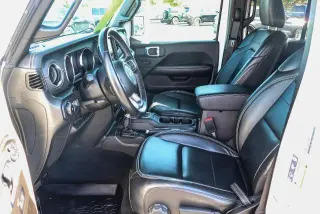 Jeep Wrangler Unlimited 2022 4x4 Sahara 4dr SUV