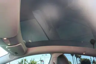 Tesla Model Y 2025 AWD Long Range 4dr Crossover