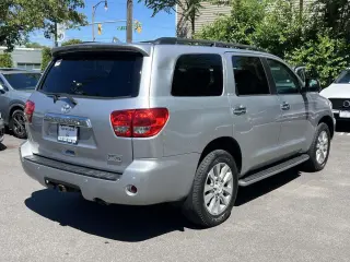 Toyota Sequoia 2017 4x4 Limited 4dr SUV