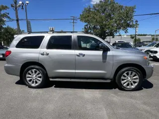 Toyota Sequoia 2017 4x4 Limited 4dr SUV