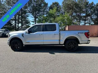 Ford F-150 2023 4x4 XLT 4dr SuperCrew 6.5 ft. SB
