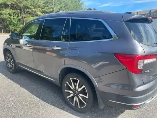 Honda Pilot 2019 AWD Touring 4dr SUV