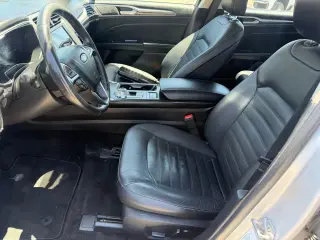 Ford Fusion Energi 2018 SE Luxury 4dr Sedan