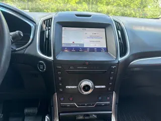 Ford Edge 2019 AWD Titanium 4dr Crossover
