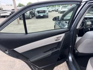 Toyota Corolla 2017 SE 4dr Sedan 6M