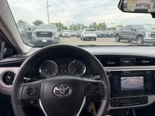 Toyota Corolla 2017 SE 4dr Sedan 6M