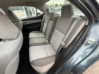 Toyota Corolla 2017 SE 4dr Sedan 6M