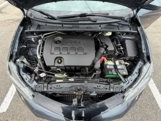 Toyota Corolla 2017 SE 4dr Sedan 6M