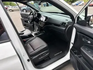 Honda Ridgeline 2021 AWD Black Edition 4dr Crew Cab 5.3 ft. SB