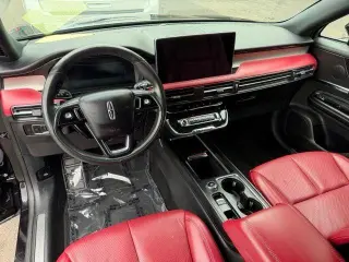 Lincoln Corsair 2023 AWD Reserve 4dr SUV
