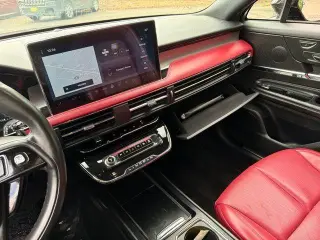Lincoln Corsair 2023 AWD Reserve 4dr SUV