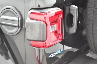 Jeep Wrangler 2023 4x4 Sahara 4xe 4dr SUV