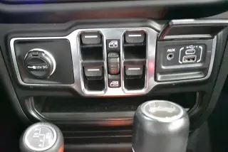 Jeep Wrangler 2023 4x4 High Altitude 4xe 4dr SUV