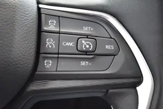 Jeep Grand Cherokee L 2025 4x4 Altitude X 4dr SUV