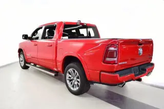 Ram 1500 2019 4x4 Laramie 4dr Crew Cab 5.6 ft. SB Pickup