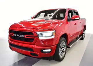 Ram 1500 2019 4x4 Laramie 4dr Crew Cab 5.6 ft. SB Pickup