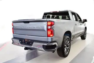 Chevrolet Silverado 1500 2023 4x4 LT 4dr Crew Cab 5.8 ft. SB w/2FL