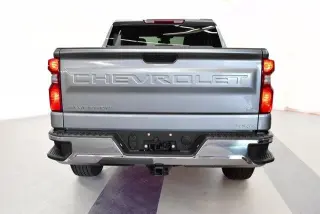 Chevrolet Silverado 1500 2023 4x4 LT 4dr Crew Cab 5.8 ft. SB w/2FL