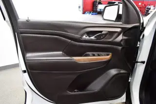 GMC Acadia 2023 4x4 SLE 4dr SUV