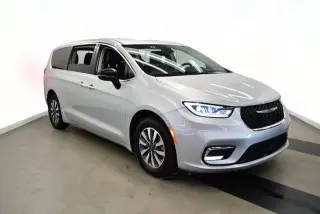 Chrysler Pacifica 2024 Touring L 4dr Mini-Van