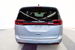 Chrysler Pacifica 2023 Touring L 4dr Mini-Van