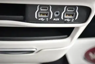 Chrysler Pacifica Plug-In Hybrid 2024 Road Tripper 4dr Mini-Van