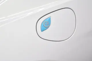 Chrysler Pacifica Plug-In Hybrid 2024 Road Tripper 4dr Mini-Van