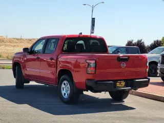 Nissan Frontier 2022 4x2 S 4dr Crew Cab 5 ft. SB