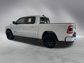 Ram 1500 2021 4x2 Big Horn 4dr Crew Cab 5.6 ft. SB Pickup
