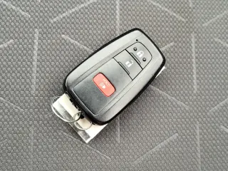 Toyota RAV4 2020 AWD XLE 4dr SUV