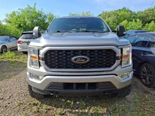 Ford F-150 2022 4x4 XL 4dr SuperCrew 5.5 ft. SB