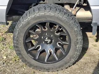 Ford F-150 2022 4x4 XL 4dr SuperCrew 5.5 ft. SB