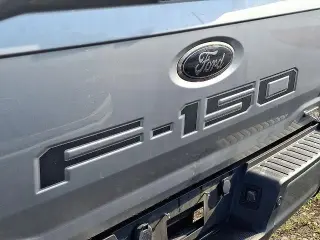 Ford F-150 2022 4x4 XL 4dr SuperCrew 5.5 ft. SB