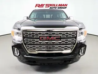GMC Canyon 2022 4x4 Denali 4dr Crew Cab 5 ft. SB