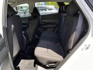 Hyundai TUCSON 2025 AWD SE 4dr SUV