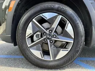 Hyundai TUCSON 2025 AWD SEL 4dr SUV