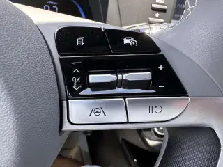 Hyundai ELANTRA 2025 SEL Sport 4dr Sedan