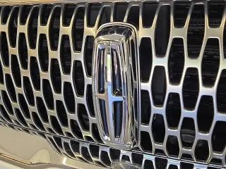 Lincoln Nautilus 2023 AWD Reserve 4dr SUV