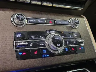 Lincoln Aviator 2020 AWD Reserve 4dr SUV