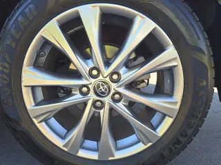 Toyota RAV4 2018 AWD Limited 4dr SUV