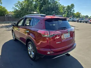 Toyota RAV4 2018 AWD Limited 4dr SUV