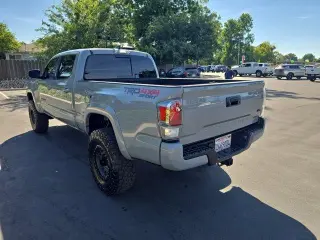 Toyota Tacoma 2021 4x4 TRD Off-Road 4dr Double Cab 6.1 ft LB