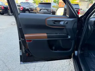 Ford Bronco Sport 2023 AWD Outer Banks 4dr SUV